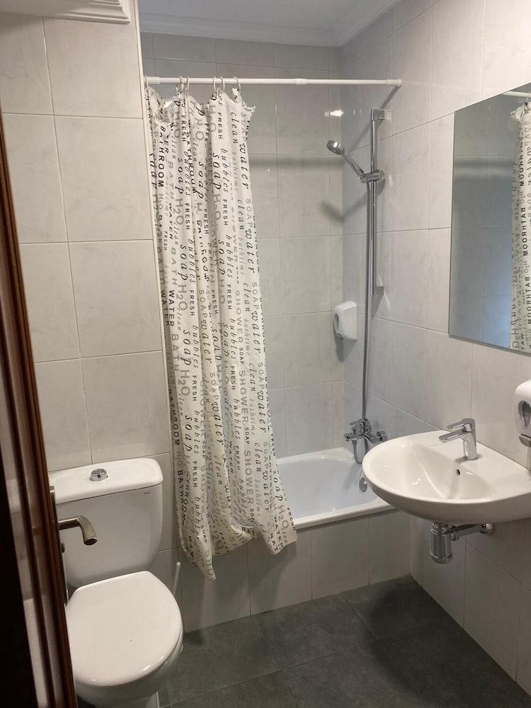 Hostal Uria Salamanca Exteriör bild