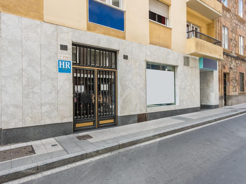 Hostal Uria Salamanca Exteriör bild