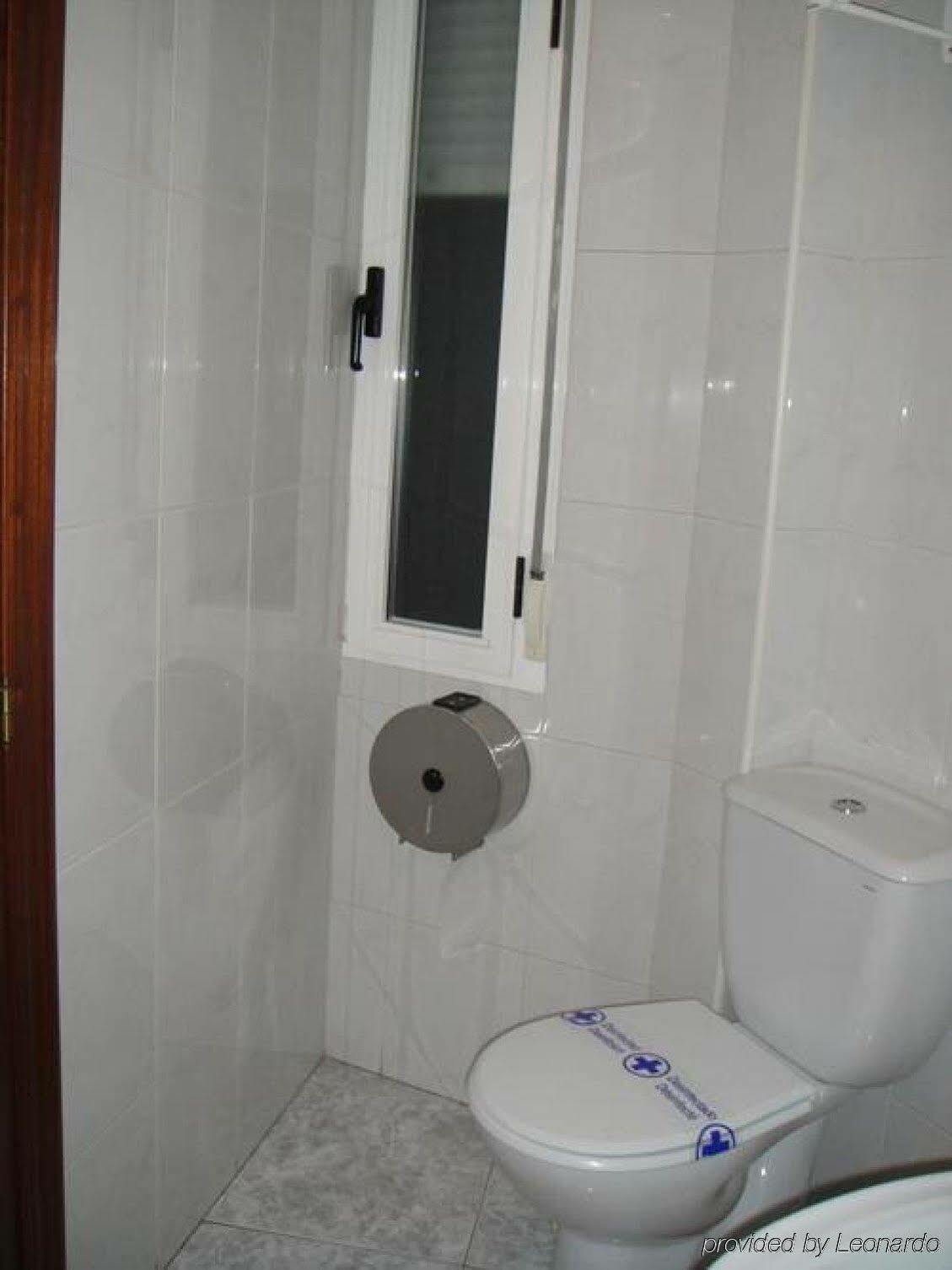 Hostal Uria Salamanca Exteriör bild